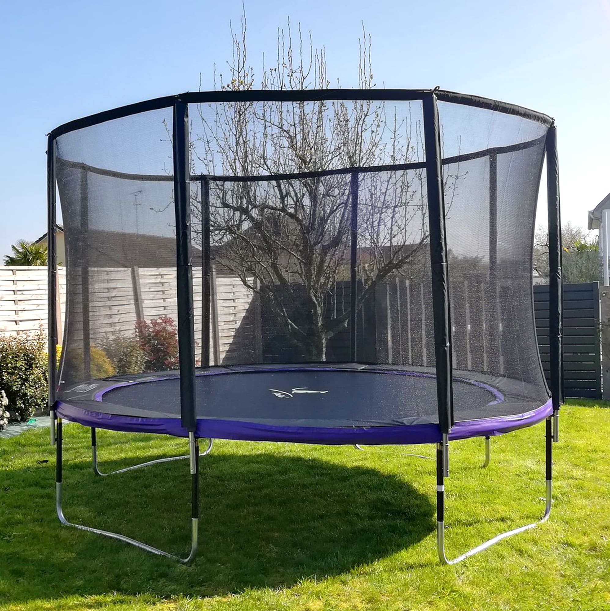 trampoline de jardin punchi violet kangui