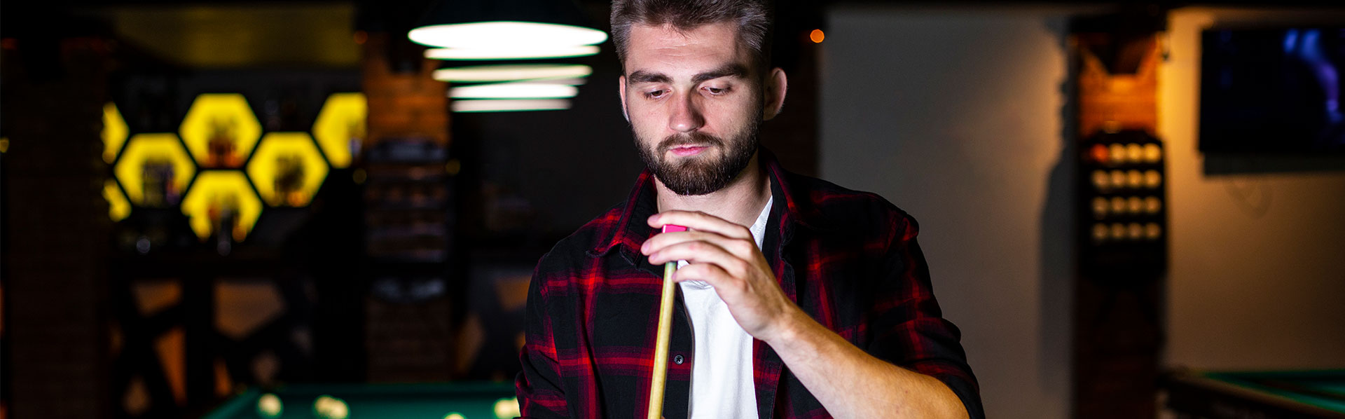 Maîtriser les règles du billard américain: Un guide pour les aspirants champions