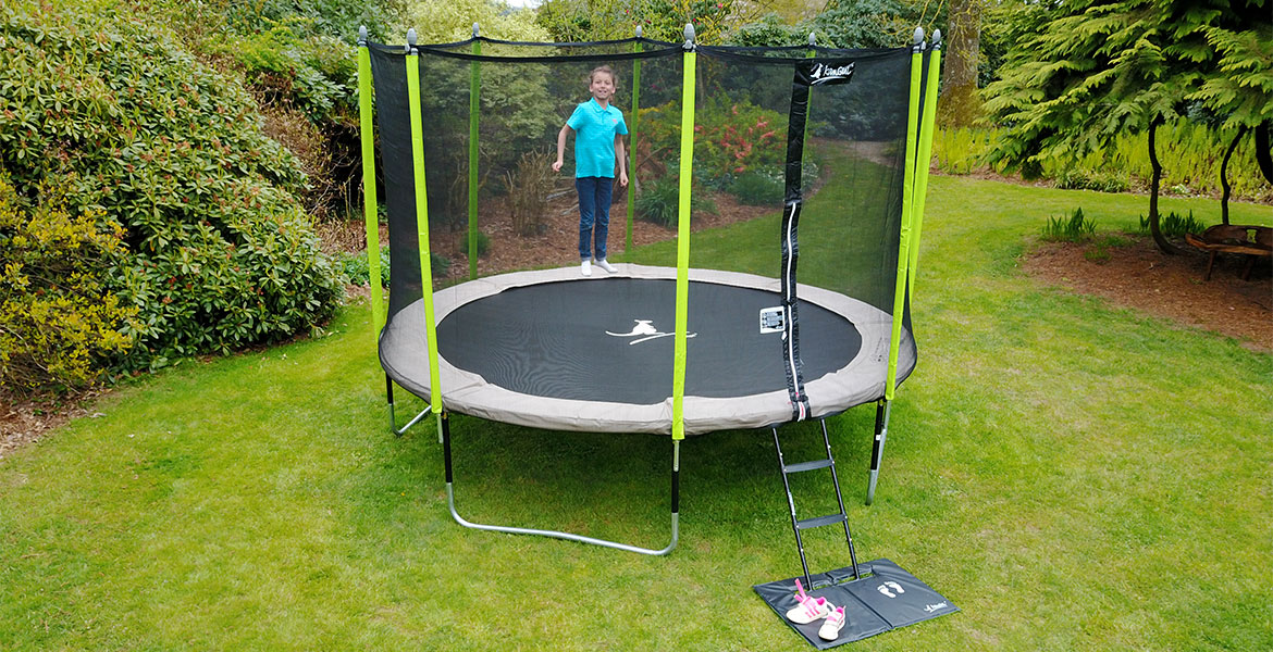 Le trampoline, un lieu de vie insoupçonné