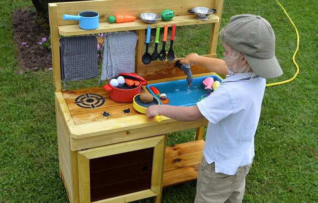 Cuisine exterieure pour enfants