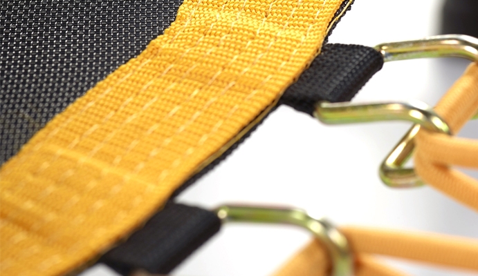 détail de la couture tapis du trampoline fitness