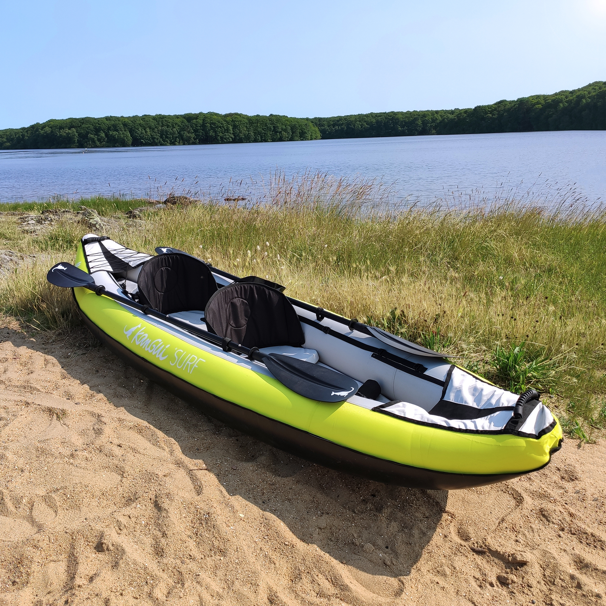 kayak gonflable kangui sur la plage