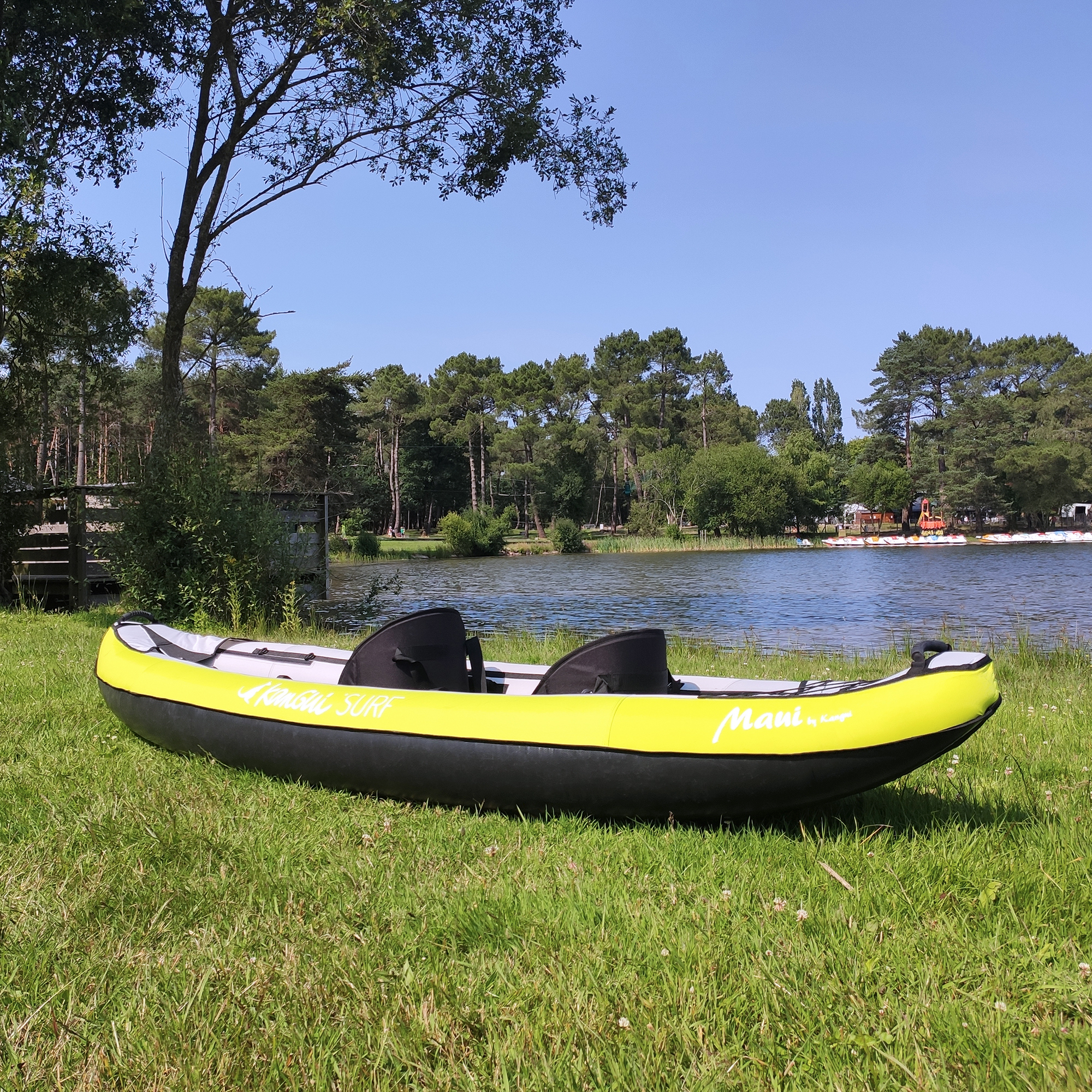 kayak gonflable facile à transporter