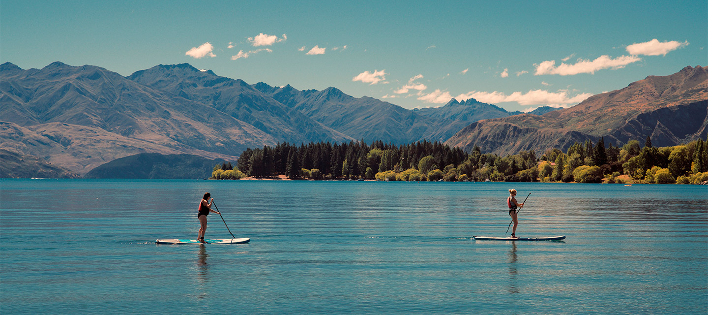 stand up paddle gonflable kangui sur l'eau