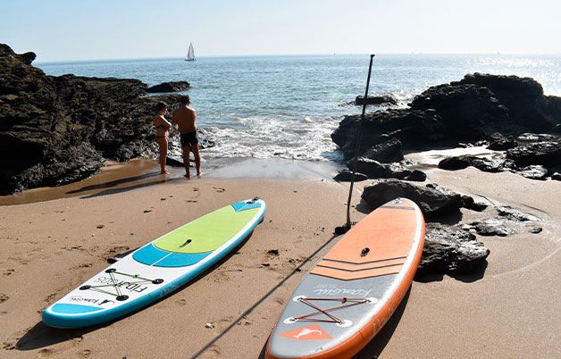 stand up paddle kangui sur un lac